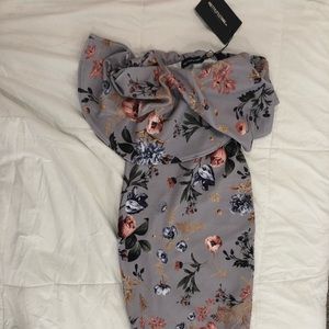 Pretty Little thing NWT